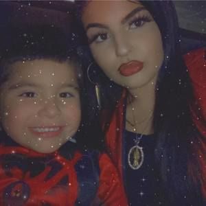 Meet your Posher, Hannah